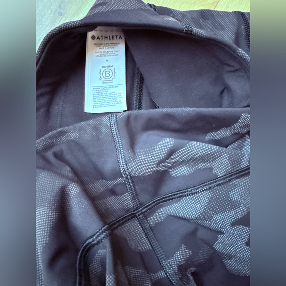 Athleta Camo High-Rise Rainier Reflective Performance Leggings - Black/Grey. - Picture 6 of 6